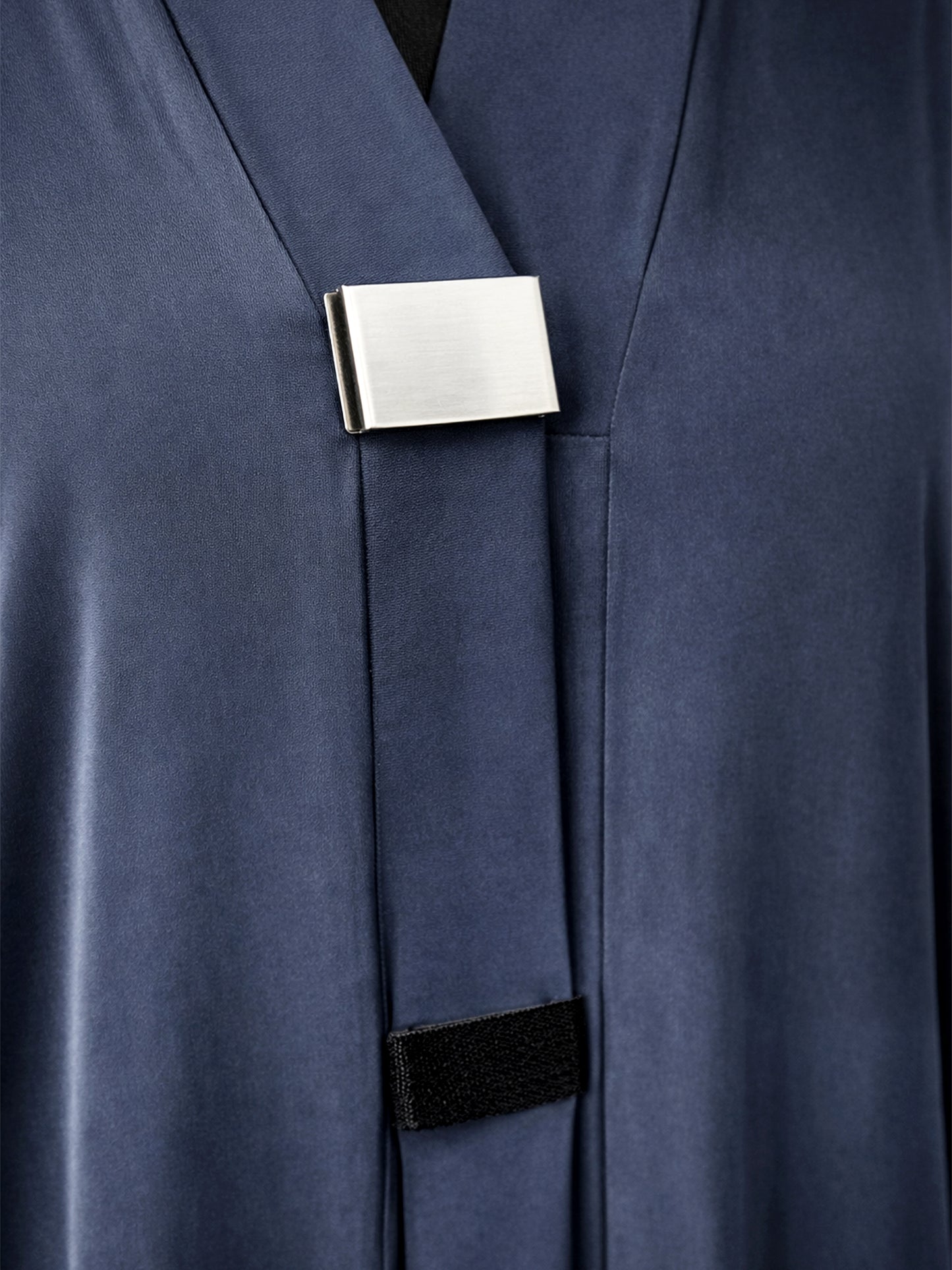 Lux Noire – Sapphire Drape Abaya